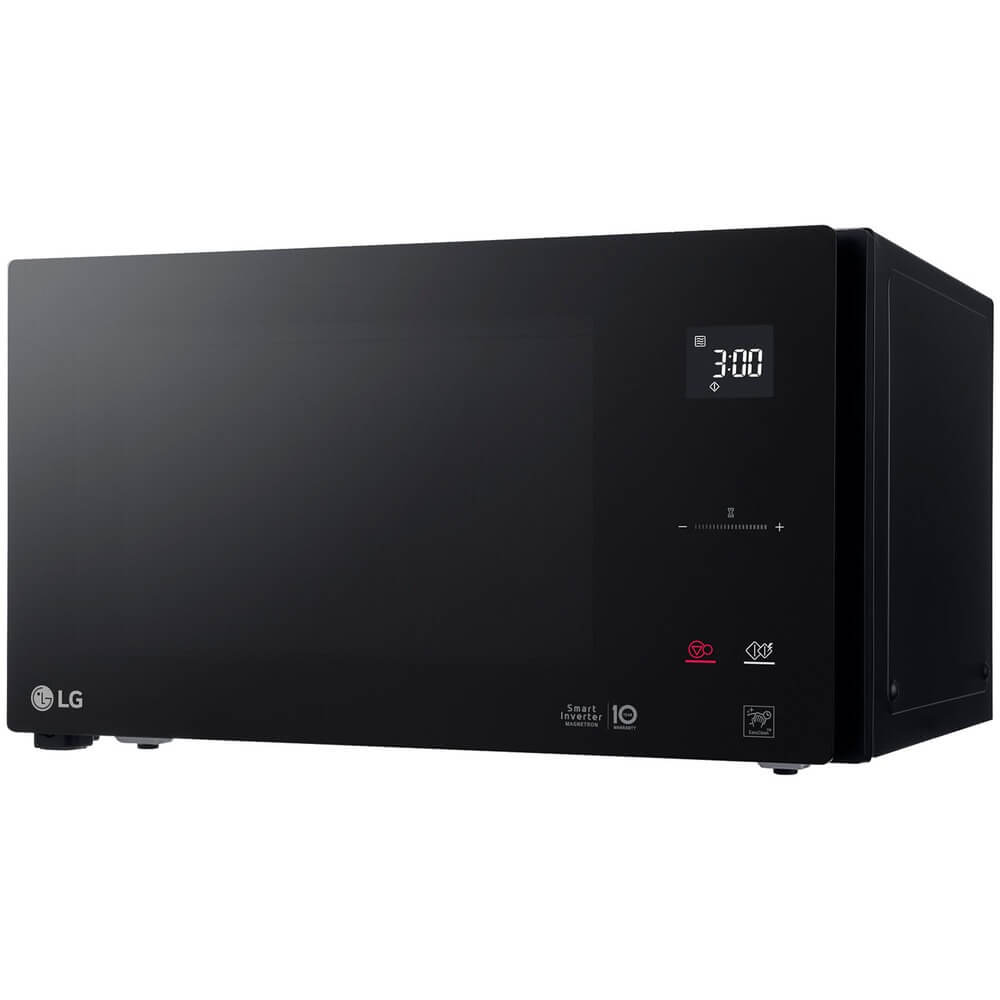 Микроволновая печь LG MB65R95DIS NeoChef черного цвета