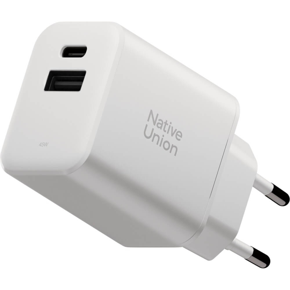 Зарядное устройство Native Union Fast Gan Charger FAST-PD45AC-WHT-EU 7790₽