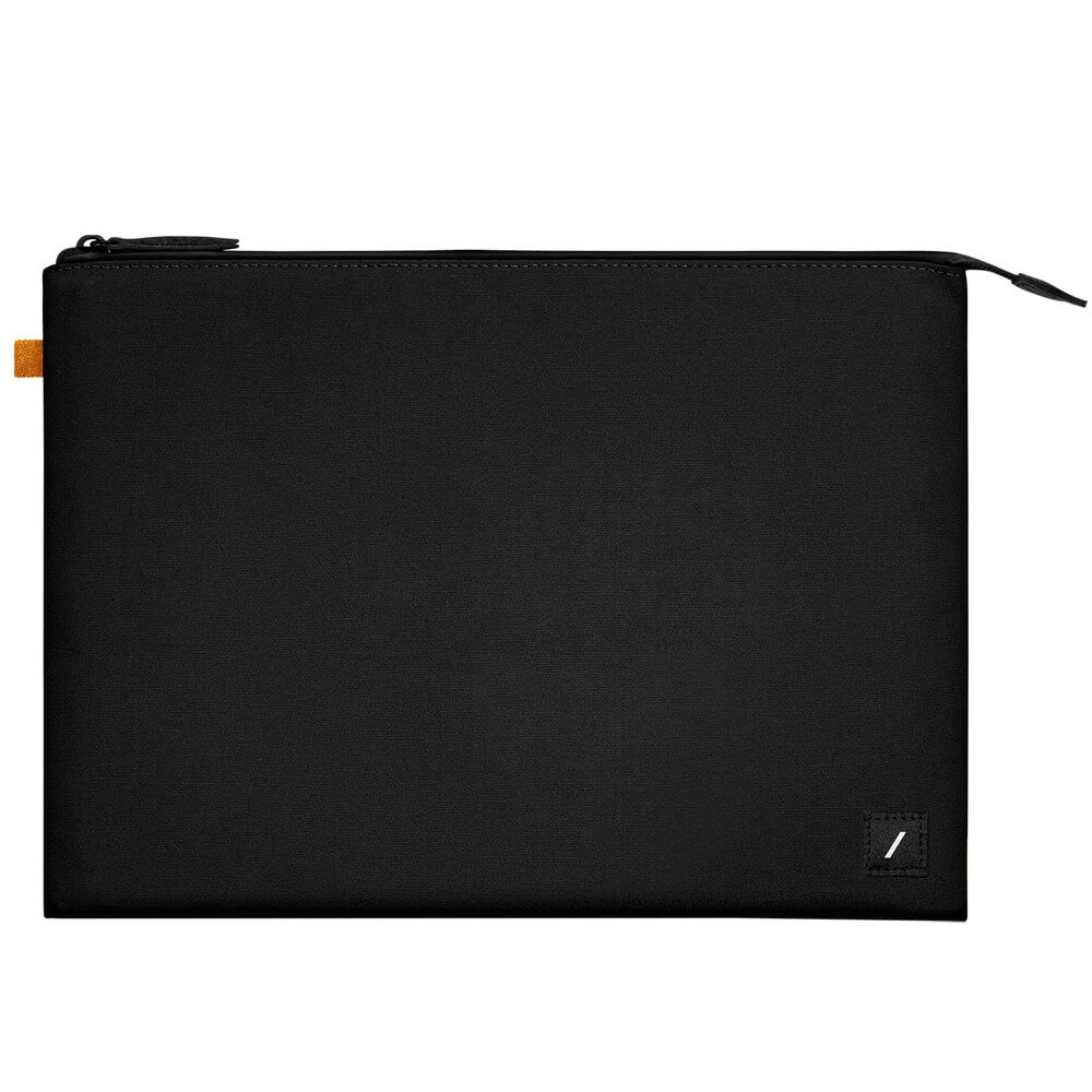 Изображение товара Чехол Native Union Stow Lite Sleeve для MacBook 16 черный стильный защитный аксессуар