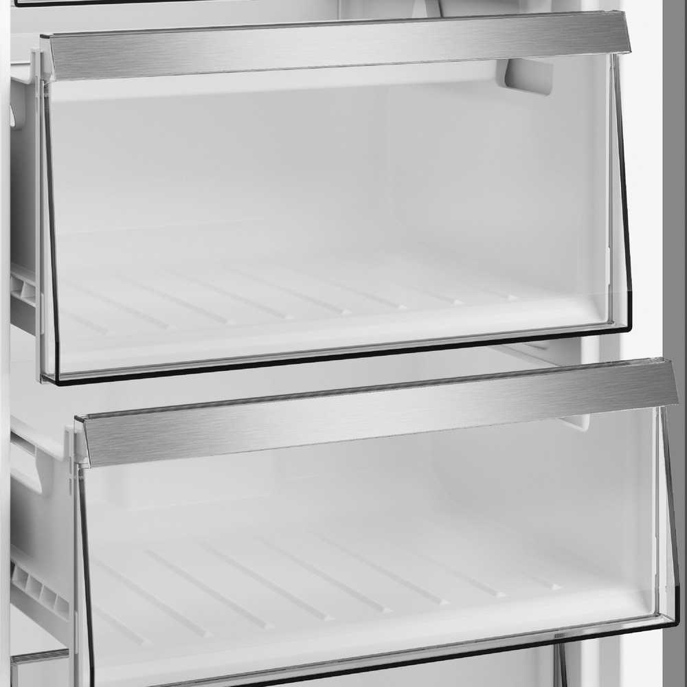 Купить Морозильная камера Grundig GFPN66721XBR в Москве