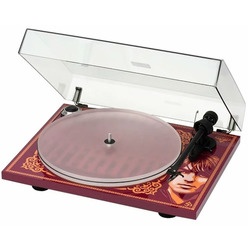Pro-Ject Essential III OM 10 George Harrison Pro-Ject Essential III OM 10 George Harrison