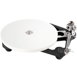 Изображение товара Проигрыватель виниловых пластинок Rega Planar 10 Black