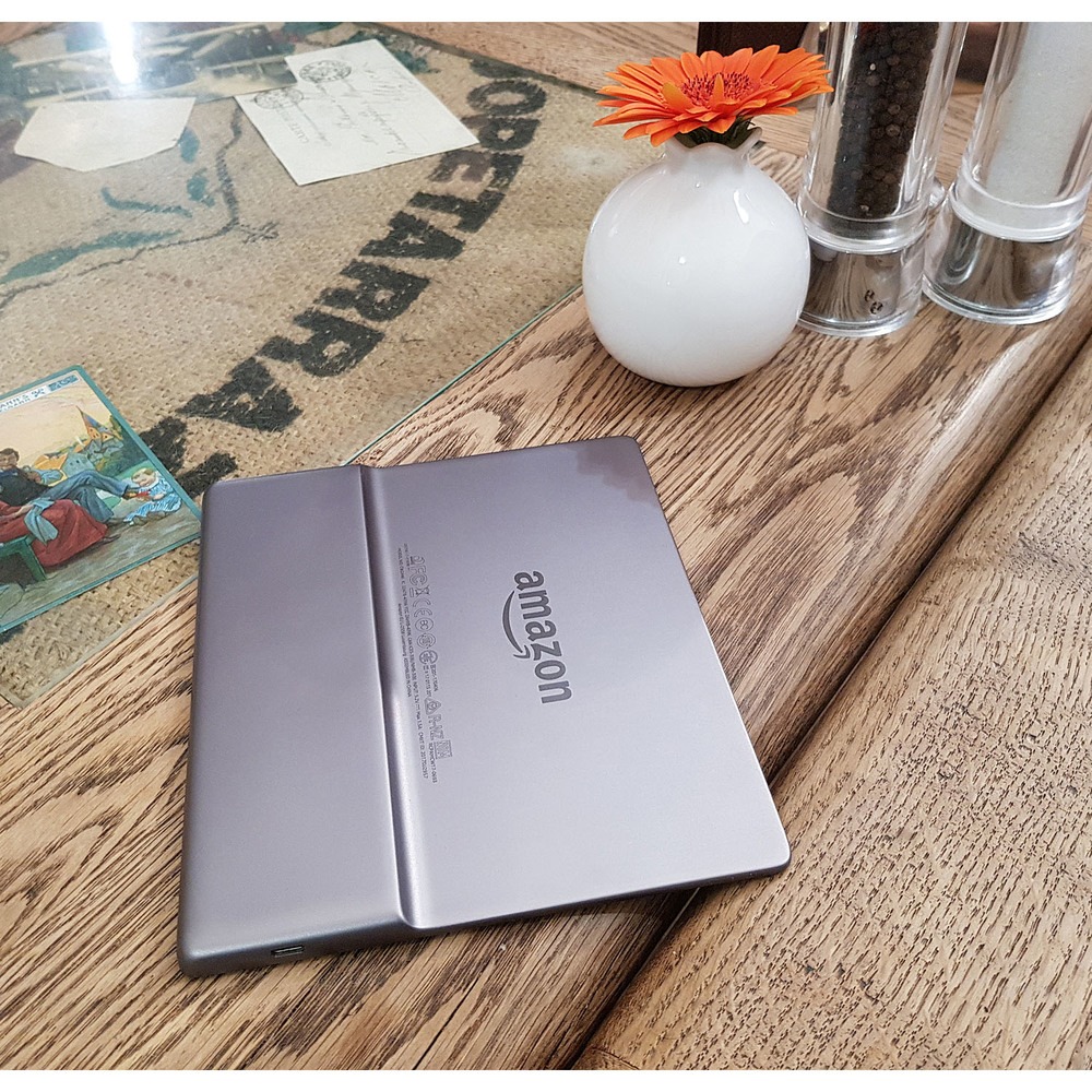 Электронная книга Amazon Kindle Oasis 32Gb 2017 купить в