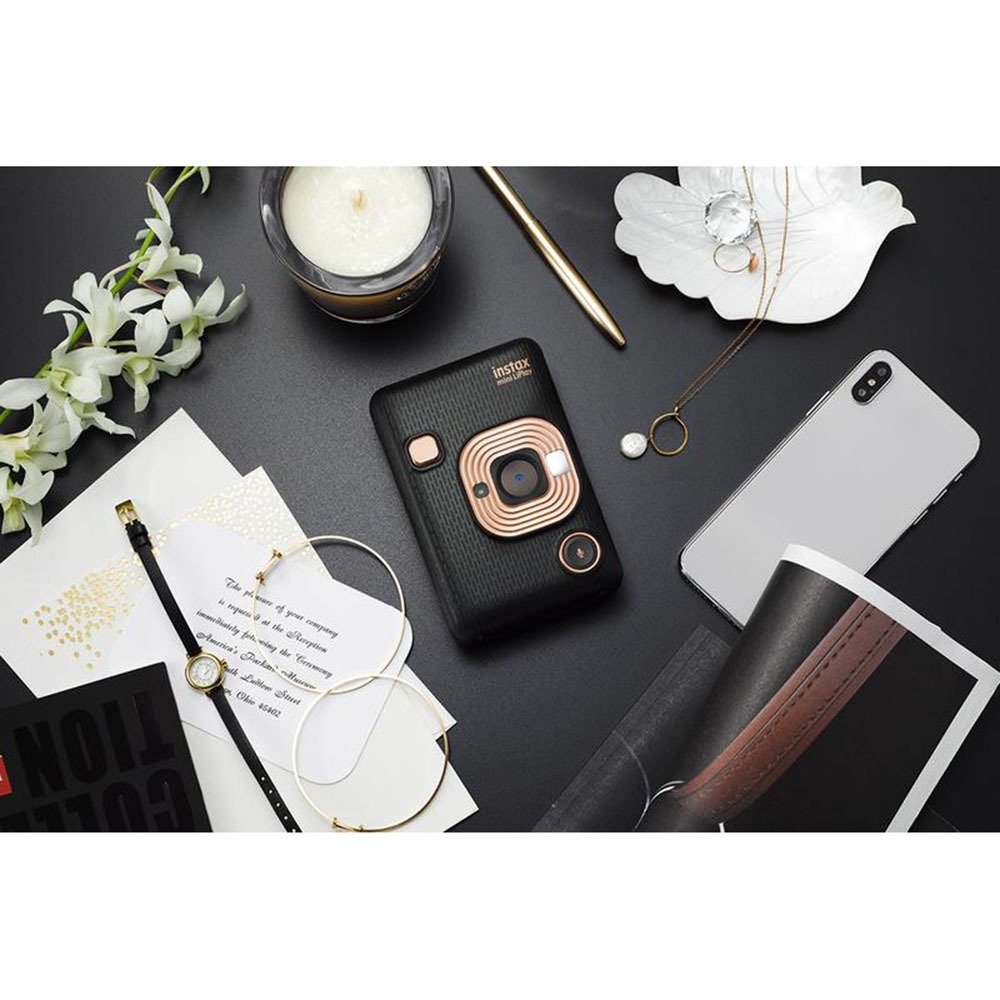 Фотоаппарат мгновенной печати Fujifilm Instax Mini LiPlay Elegant Black - фото 7 Фотоаппарат мгновенной печати Fujifilm Instax Mini LiPlay Elegant Black - фото 7