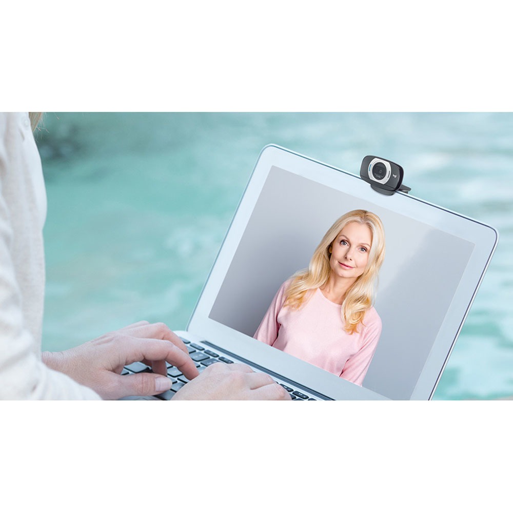 Купить Веб-камера Logitech C615 в Москве