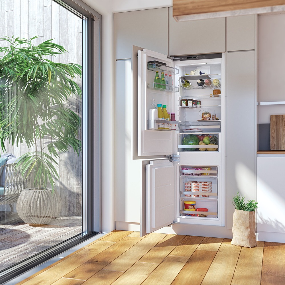 Купить Встраиваемый холодильник Gorenje NRKI4182A1 в Москве