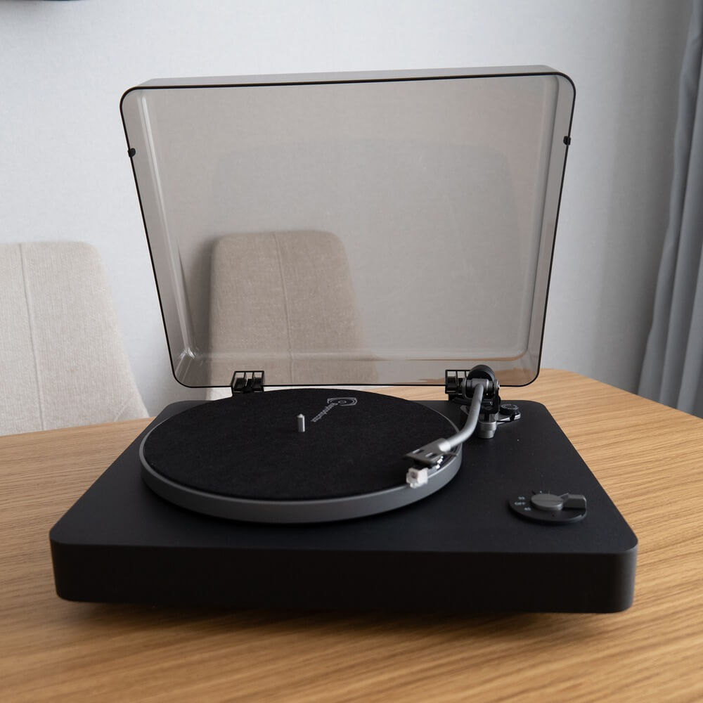 Купить Проигрыватель виниловых пластинок Reproductor RP-LP2XBT Black в ...